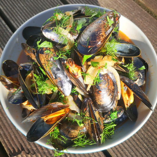 Mussels cooked with Ginger Kombucha - cooking with Billy